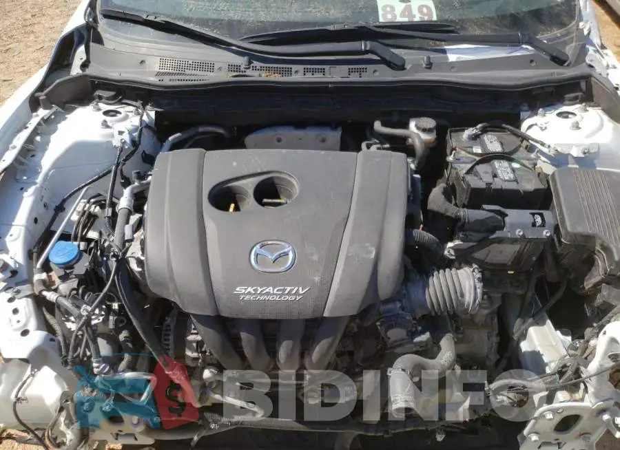 JM1GJ1W59G1444258 Photo# 7