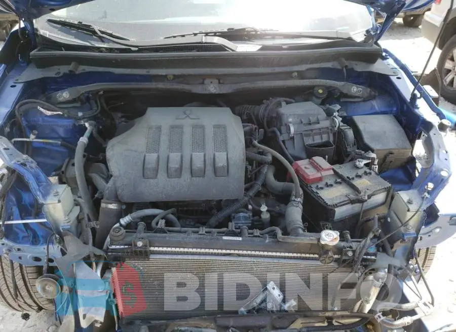 JA4AT4AA5JZ066111 Photo# 7
