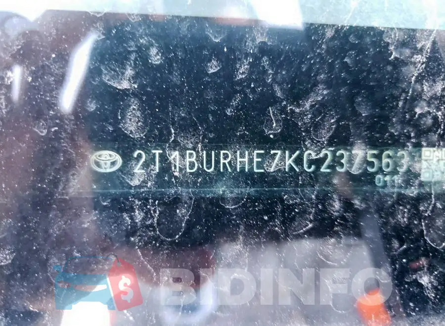 2T1BURHE7KC237563 Photo# 10