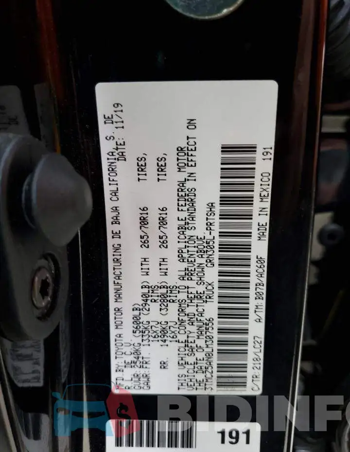 3TMCZ5AN8LM307556 Photo# 10