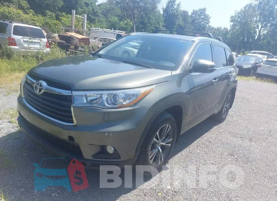 5TDJKRFH5GS328067 Photo# 2