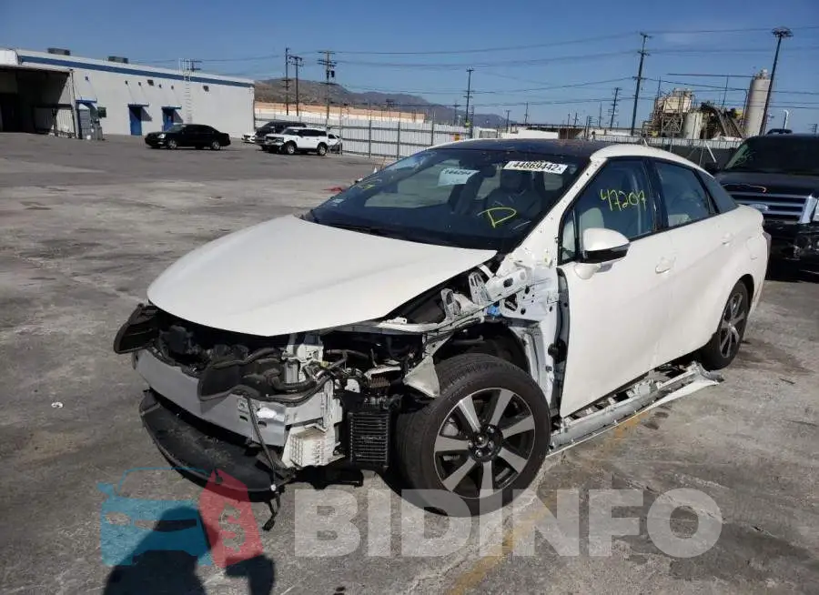 JTDBVRBD5JA004328 Photo# 2