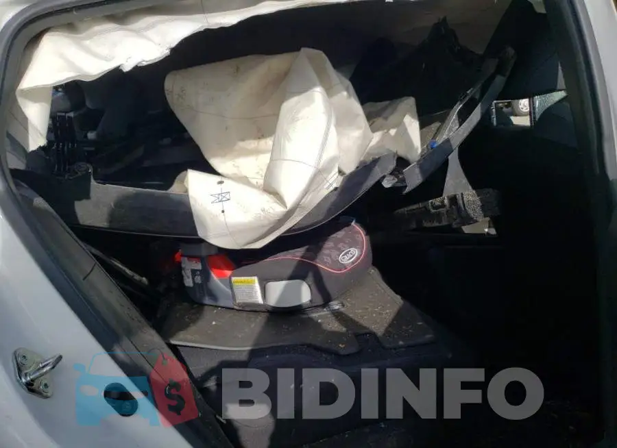 JTNKHMBX9M1117543 Photo# 6