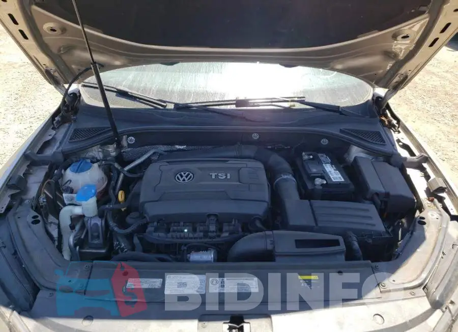 1VWBT7A32GC015977 Photo# 7