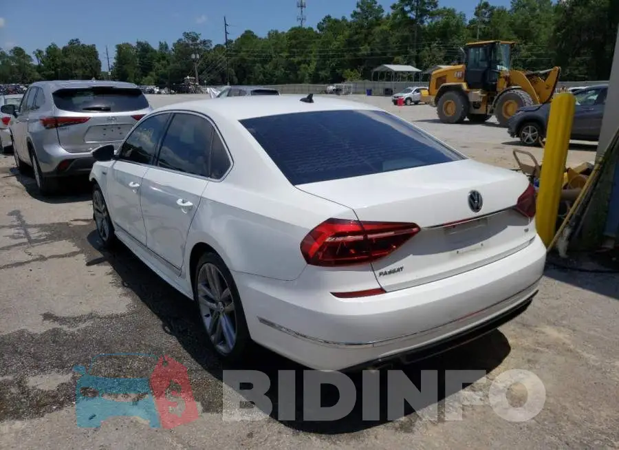 1VWDT7A3XHC002761 Photo# 3