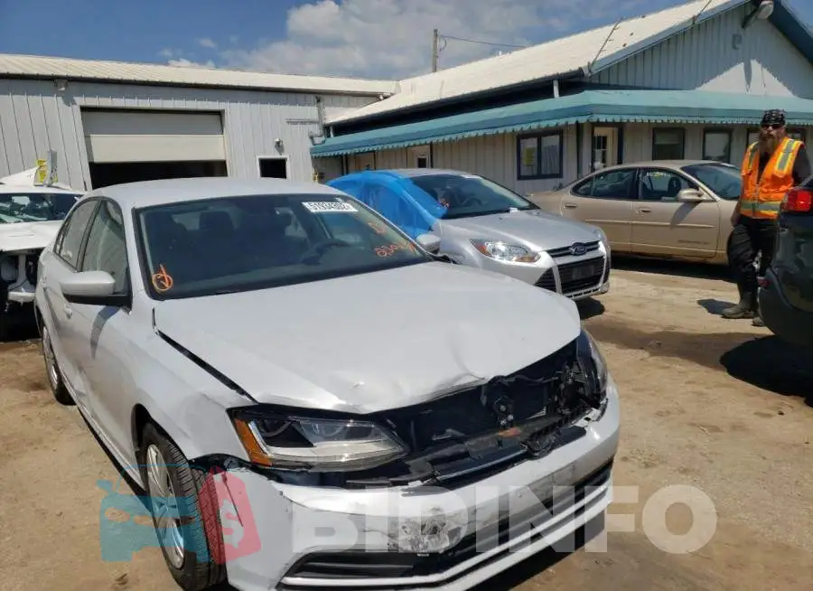 3VW167AJ5HM230237 Photo# 1
