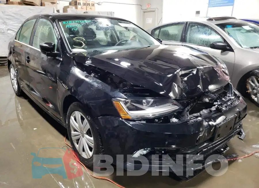 3VW2B7AJ4HM414164 Photo# 1