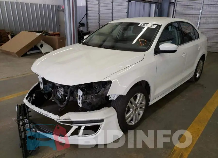 3VW2B7AJ6HM270021 Photo# 2