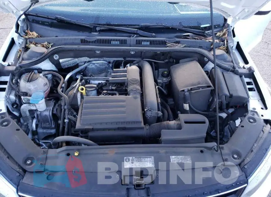 3VW2B7AJ9HM398883 Photo# 7