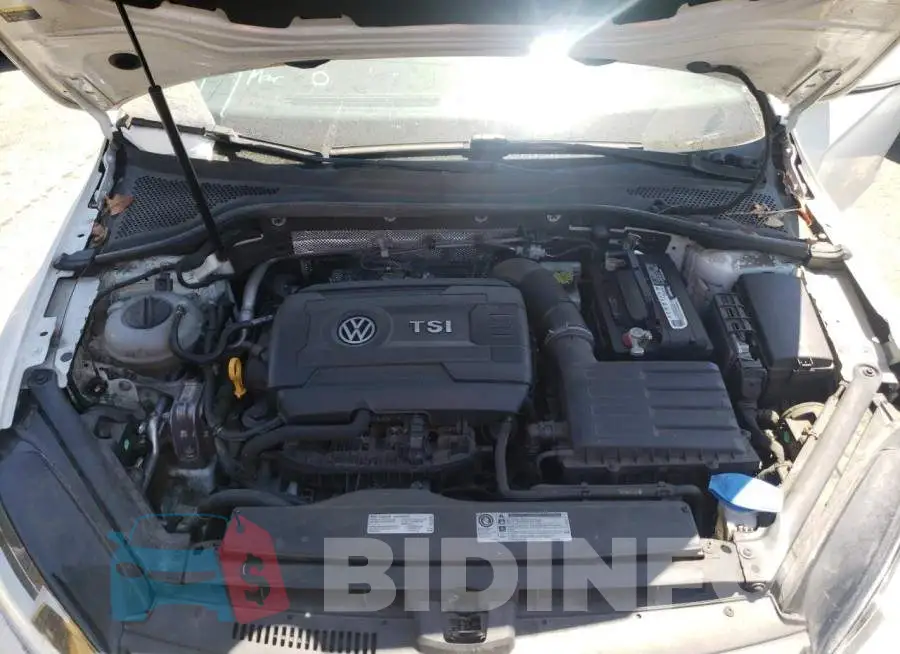 3VW4T7AU8GM053617 Photo# 7