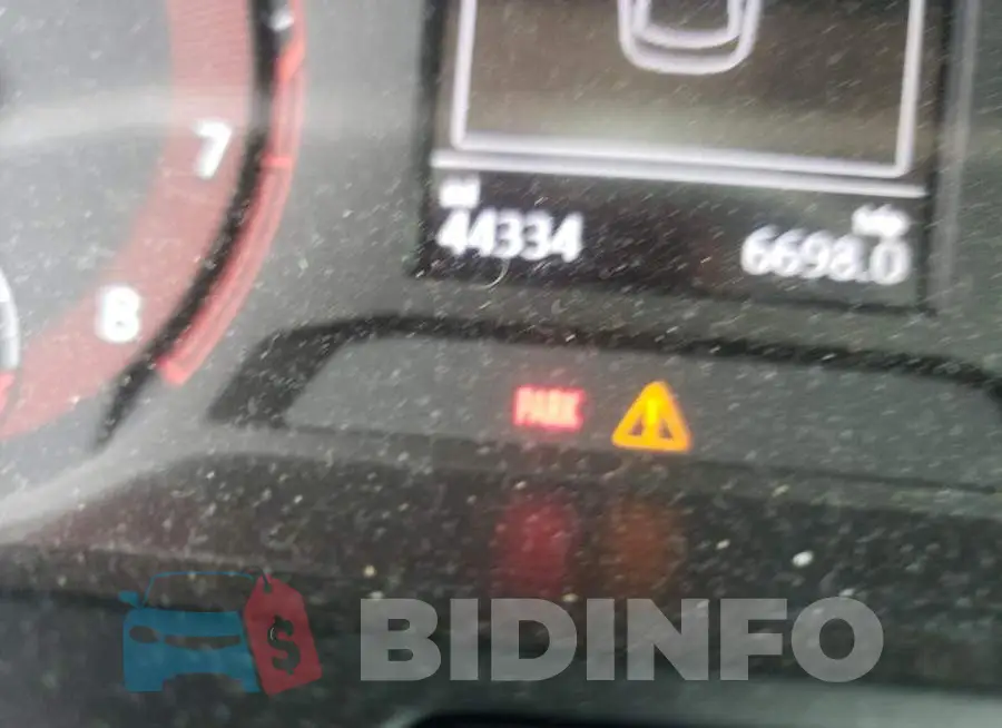3VWC57BUXKM124376 Photo# 8