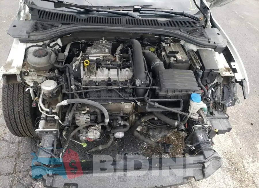 3VWCB7BU1KM218722 Photo# 7