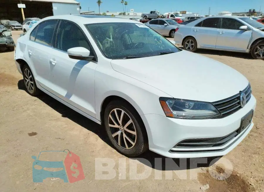 3VWDB7AJ7HM359847 Photo# 1