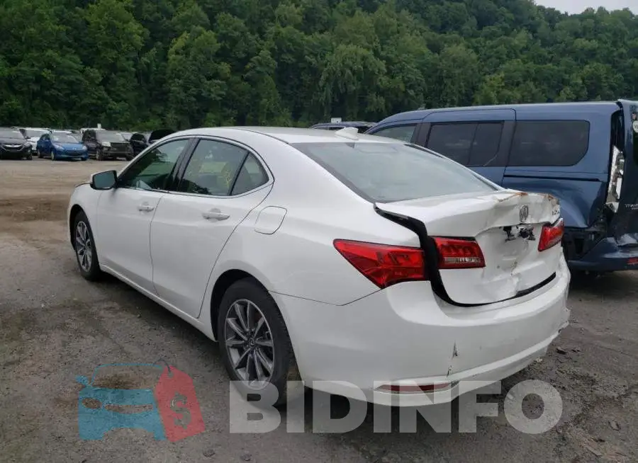 19UUB1F36LA008462 Photo# 3