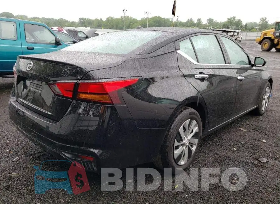 1N4BL4BV1LC255832 Photo# 4
