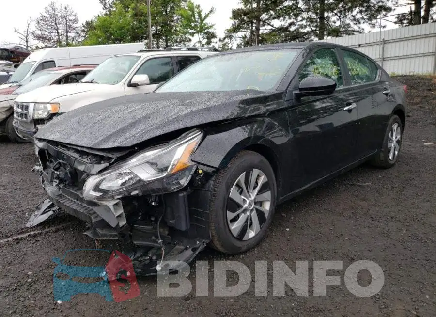1N4BL4BV1LC255832 Photo# 2