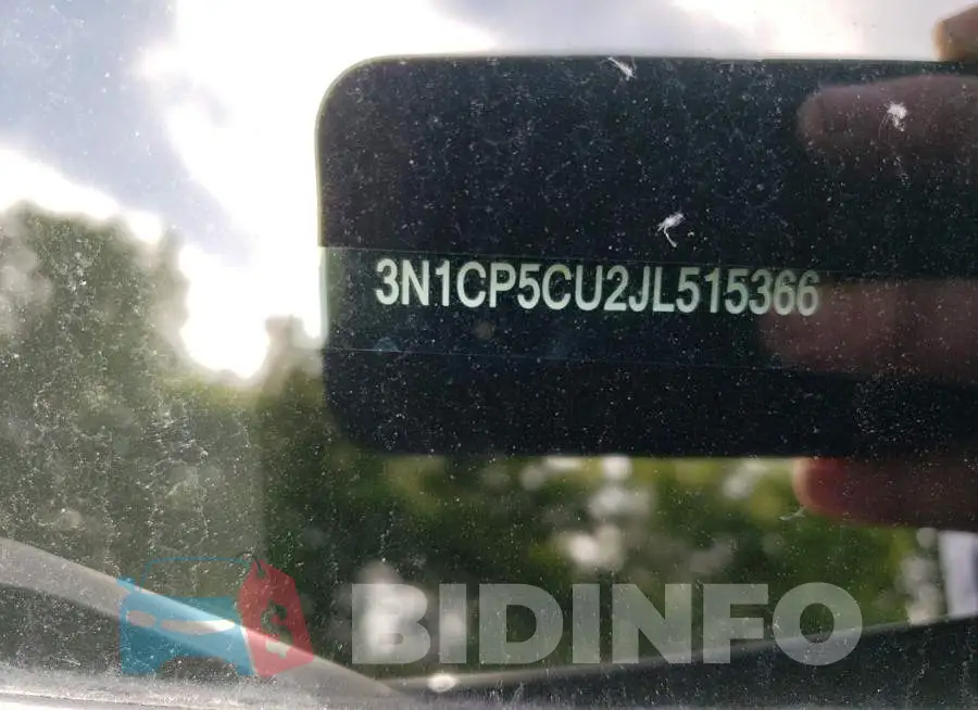 3N1CP5CU2JL515366 Photo# 10