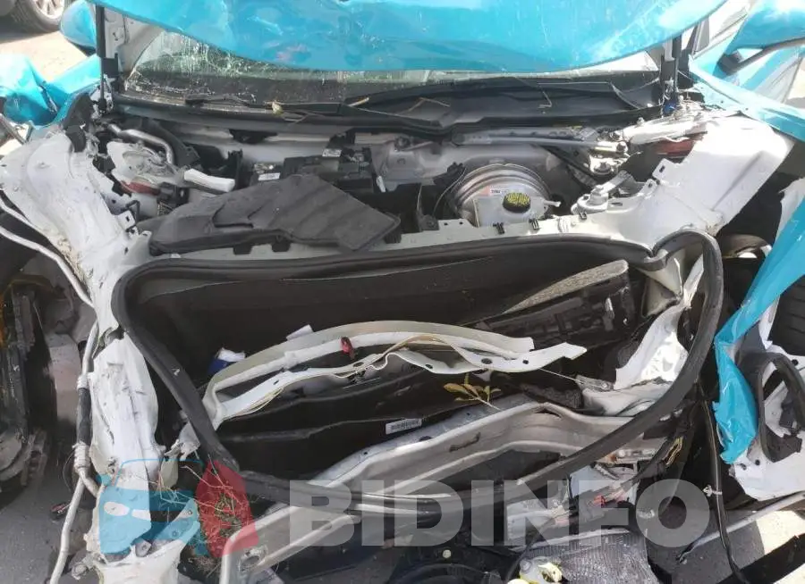 WP0AC2A8XGK192019 Photo# 7