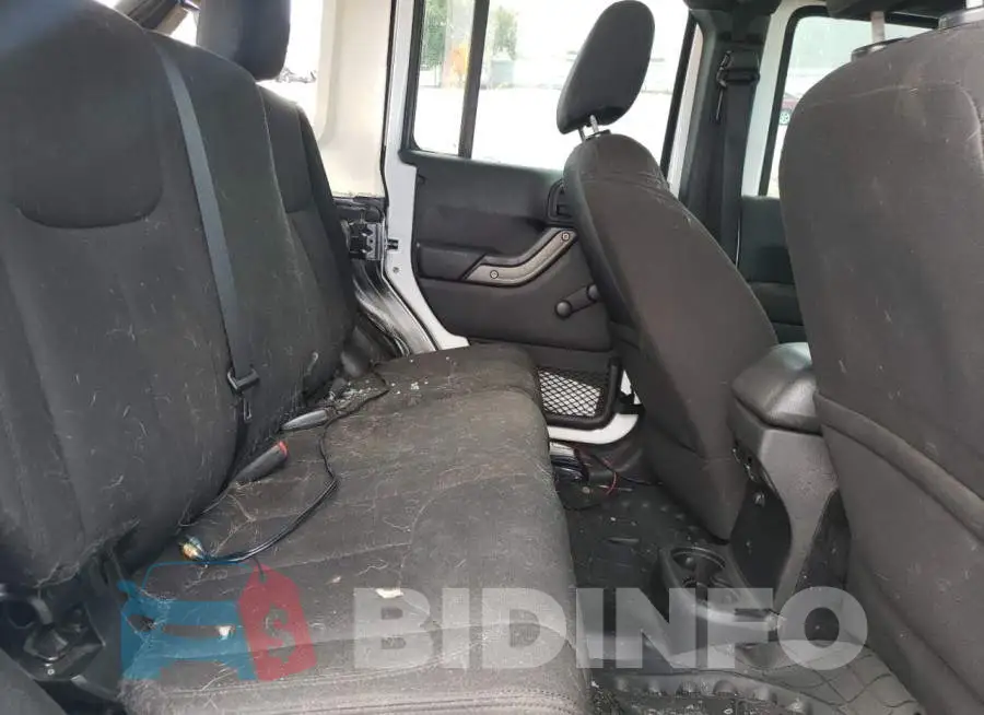 1C4BJWDG9GL132019 Photo# 6
