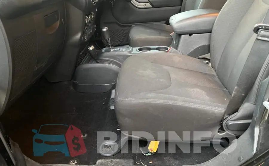 1C4BJWKG4GL277309 Photo# 5