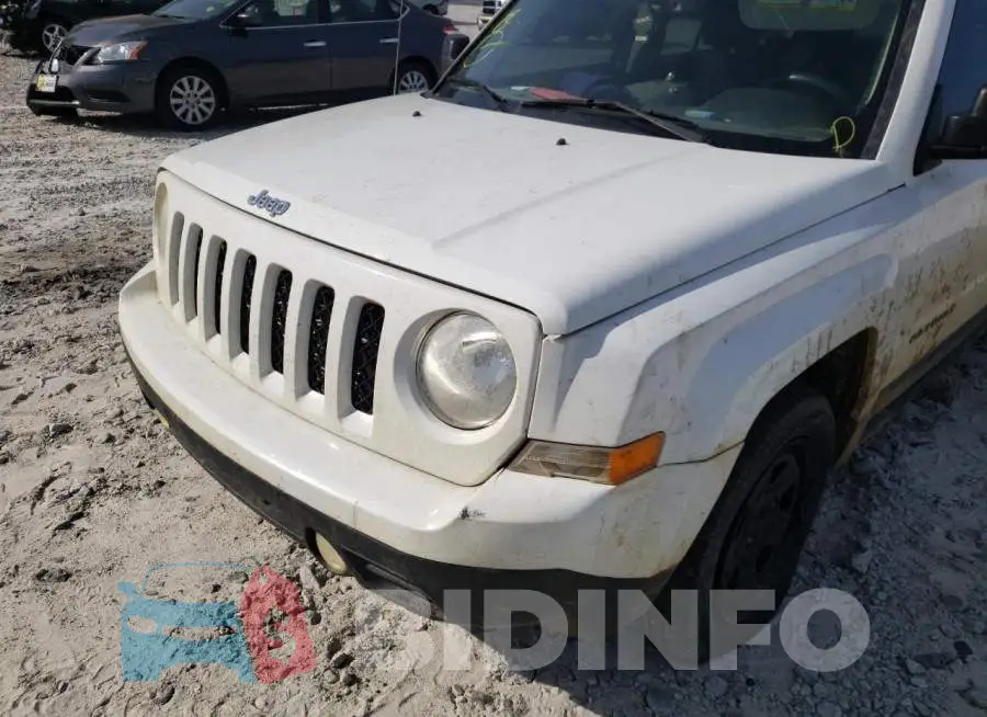 1C4NJPBB0HD103515 Photo# 9