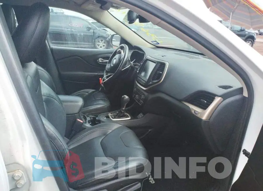 1C4PJLDB0GW184162 Photo# 5