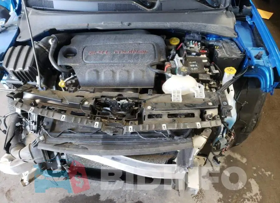 3C4NJDCB7LT255288 Photo# 7