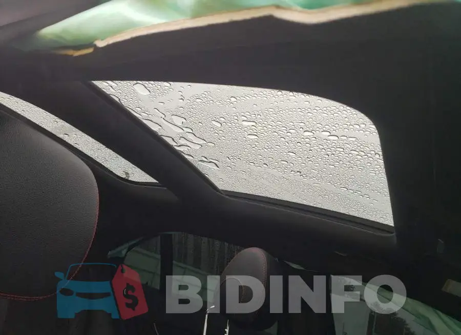 55SWF6EB0JU235795 Photo# 9