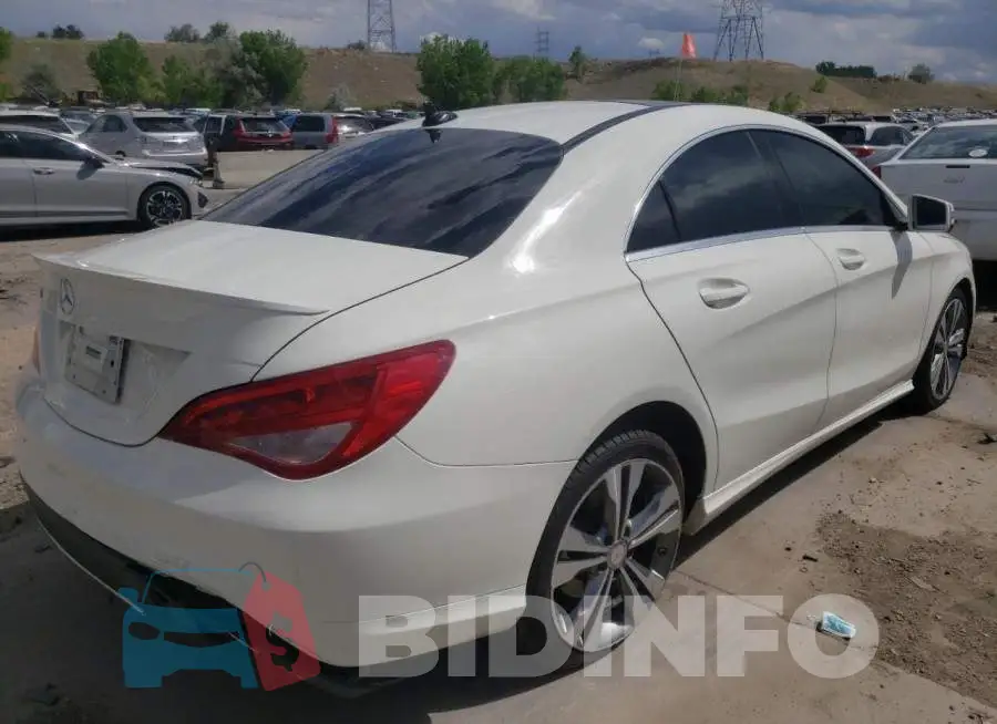WDDSJ4EB7HN400553 Photo# 4