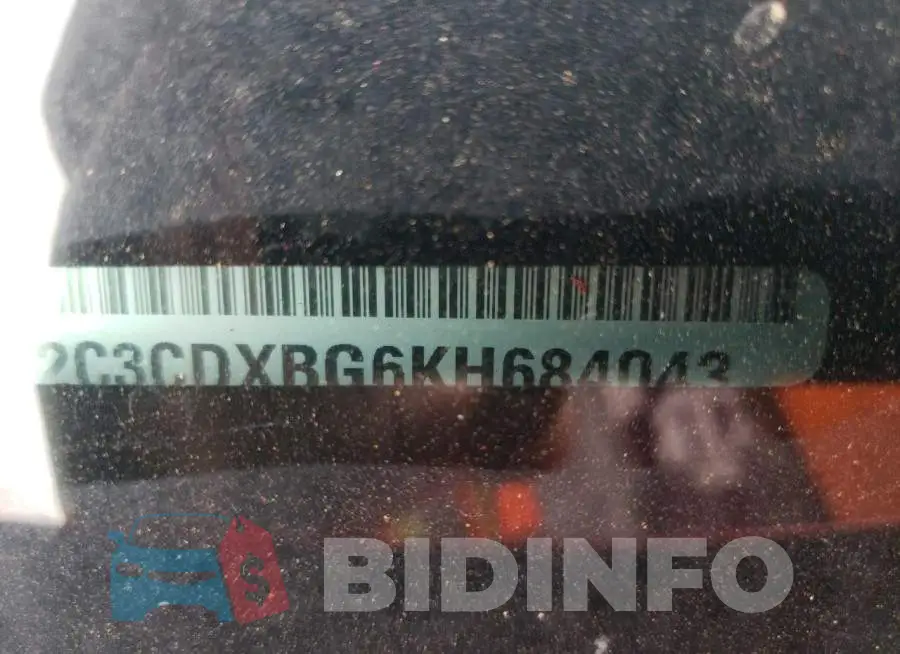 2C3CDXBG6KH684043 Photo# 10
