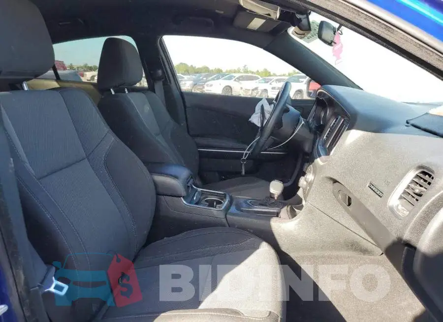2C3CDXBG8KH670533 Photo# 5