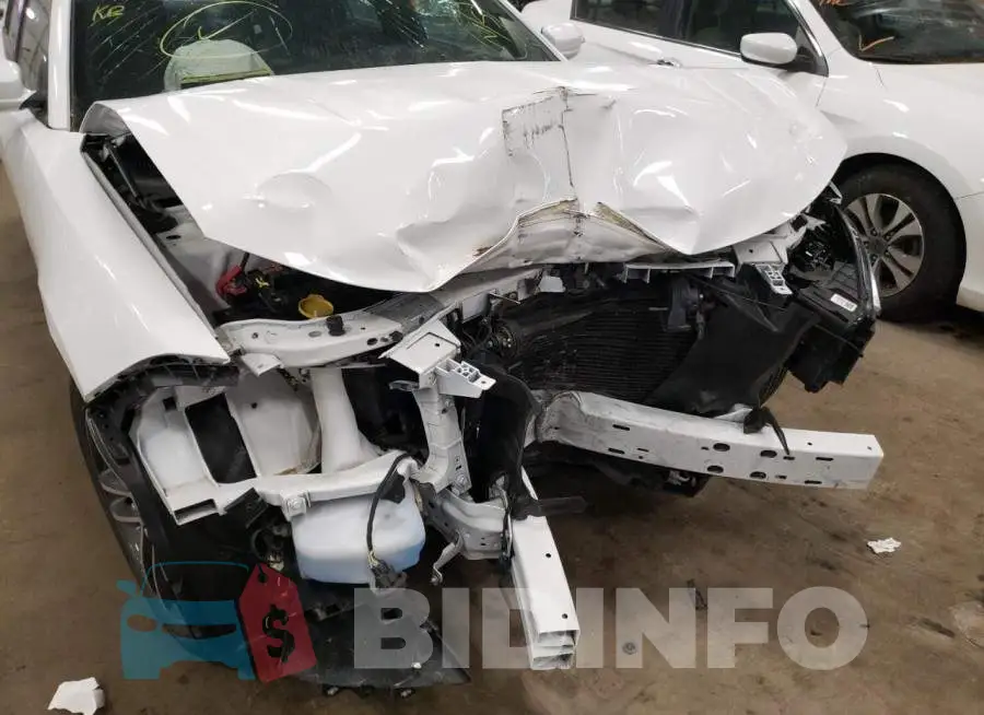 2C3CDXJG0KH757862 Photo# 9