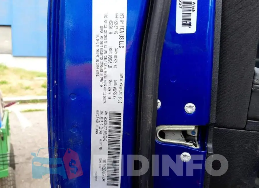 2C3CDXJG7JH316843 Photo# 10