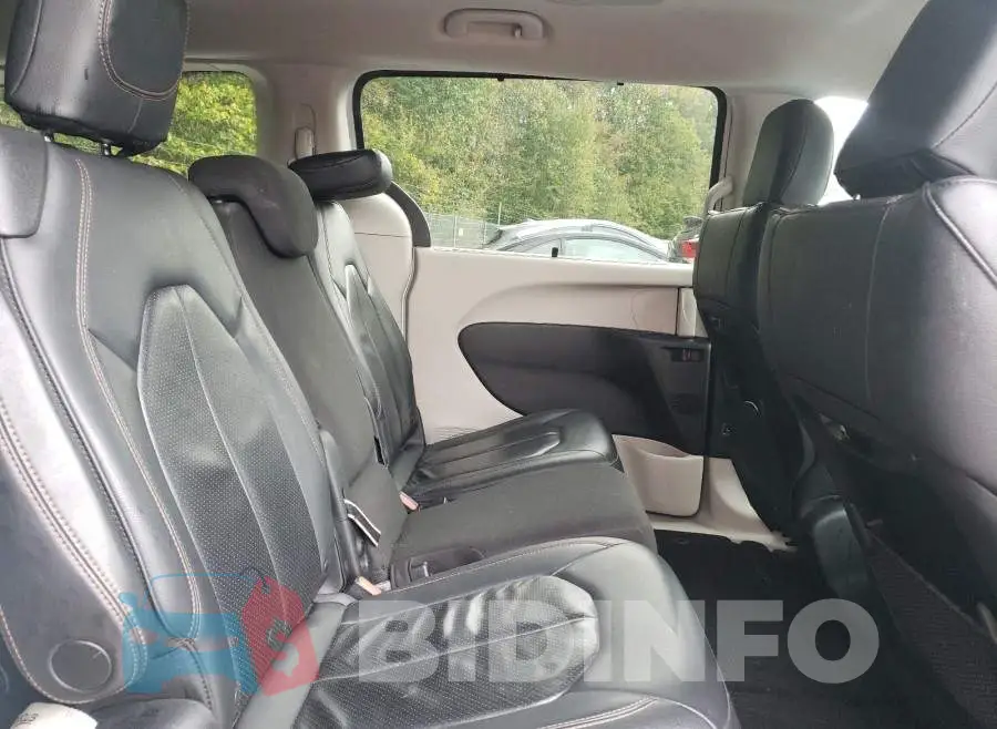 2C4RC1BGXJR112276 Photo# 6