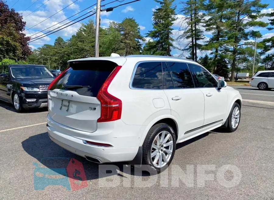 YV4A22PL4G1023874 Photo# 3