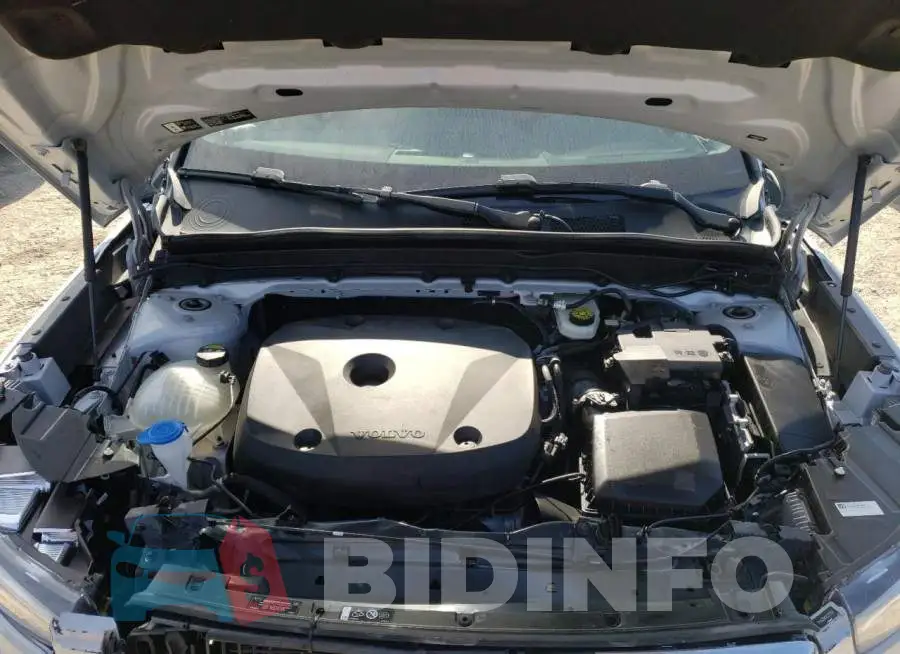 YV4AC2HK2L2171514 Photo# 7
