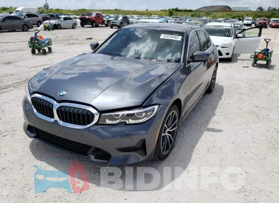 3MW5R1J09M8B47958 Photo# 2