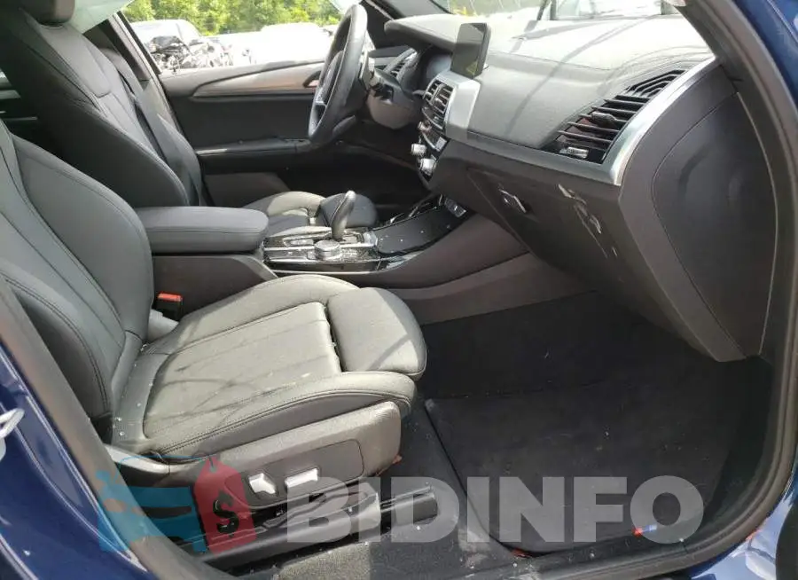 5UXTY9C03M9G67623 Photo# 5