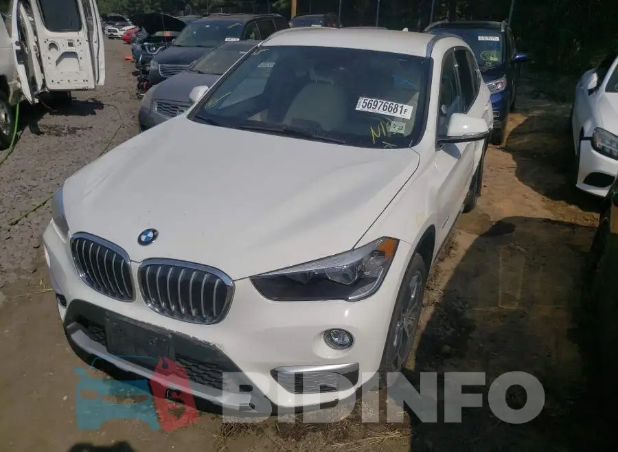 WBXHT3C3XJ5F89618 Photo# 2