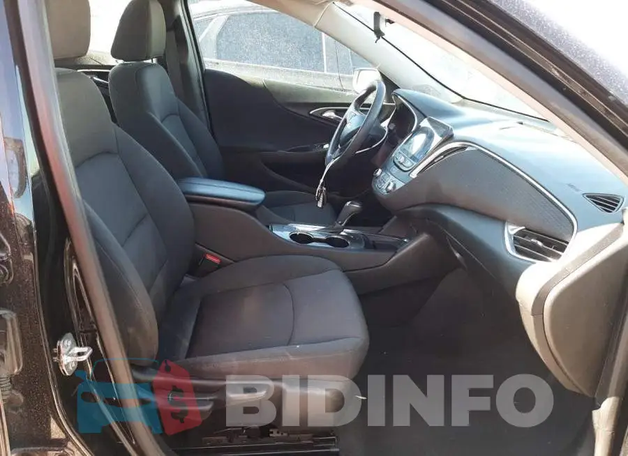 1G1ZD5ST2KF158297 Photo# 5