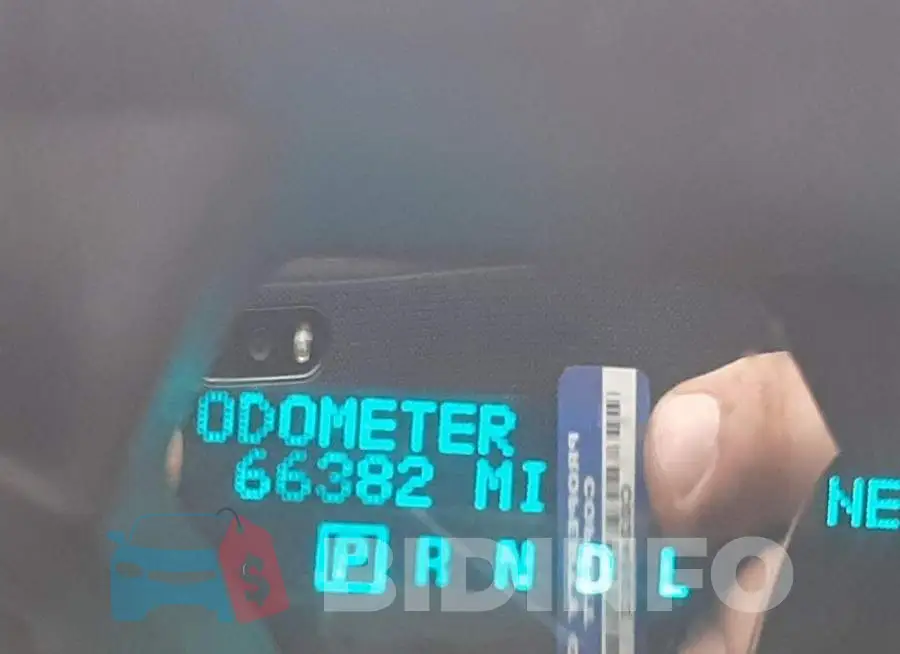 1GNKVHKD2GJ129927 Photo# 8
