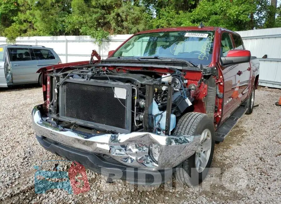 3GCPCREC3JG499435 Photo# 2