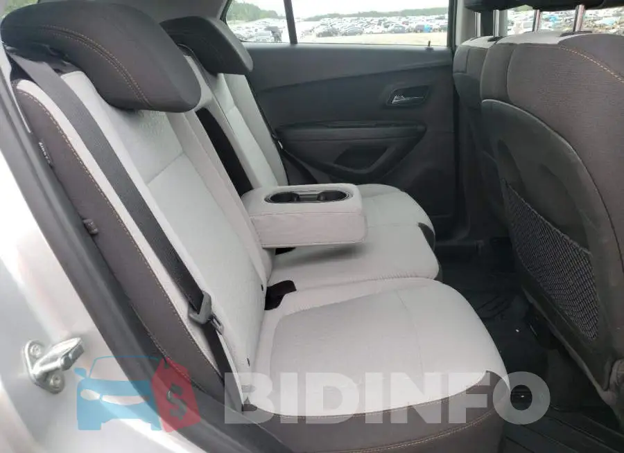 3GNCJNSB9KL161661 Photo# 6
