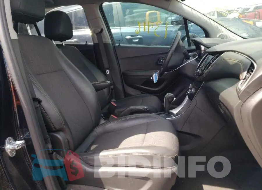 KL7CJLSB0MB332263 Photo# 5