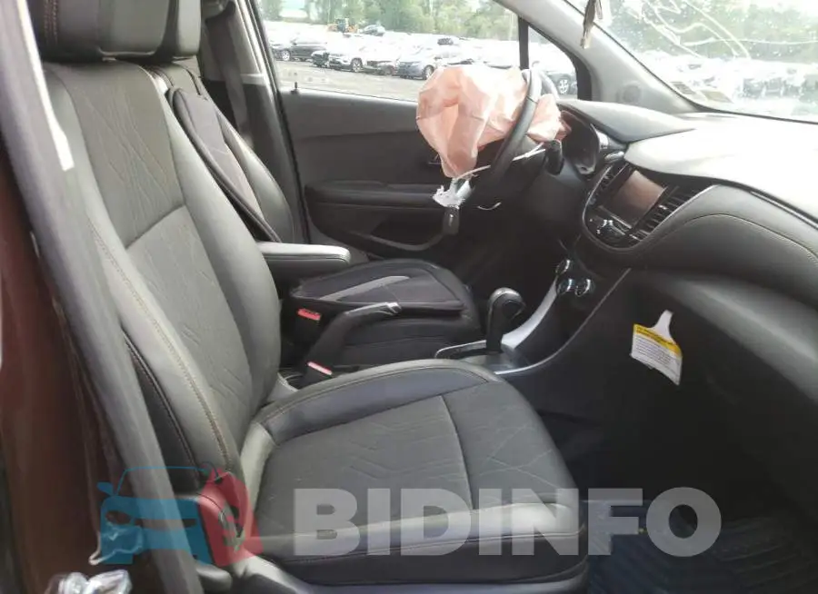 KL7CJLSM8MB371233 Photo# 5
