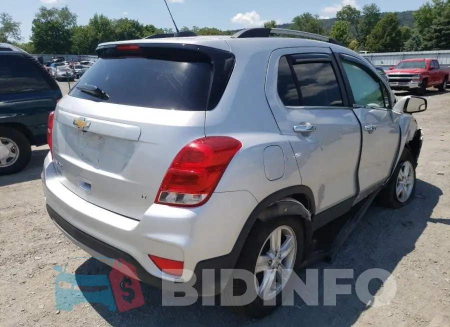 KL7CJPSB6JB727339 Photo# 4