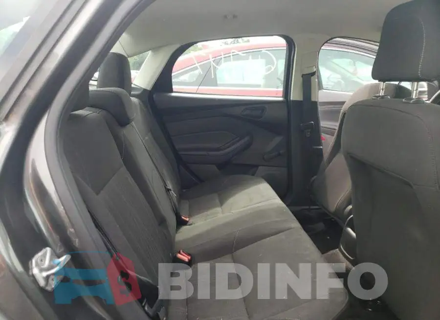 1FADP3E23GL232339 Photo# 6