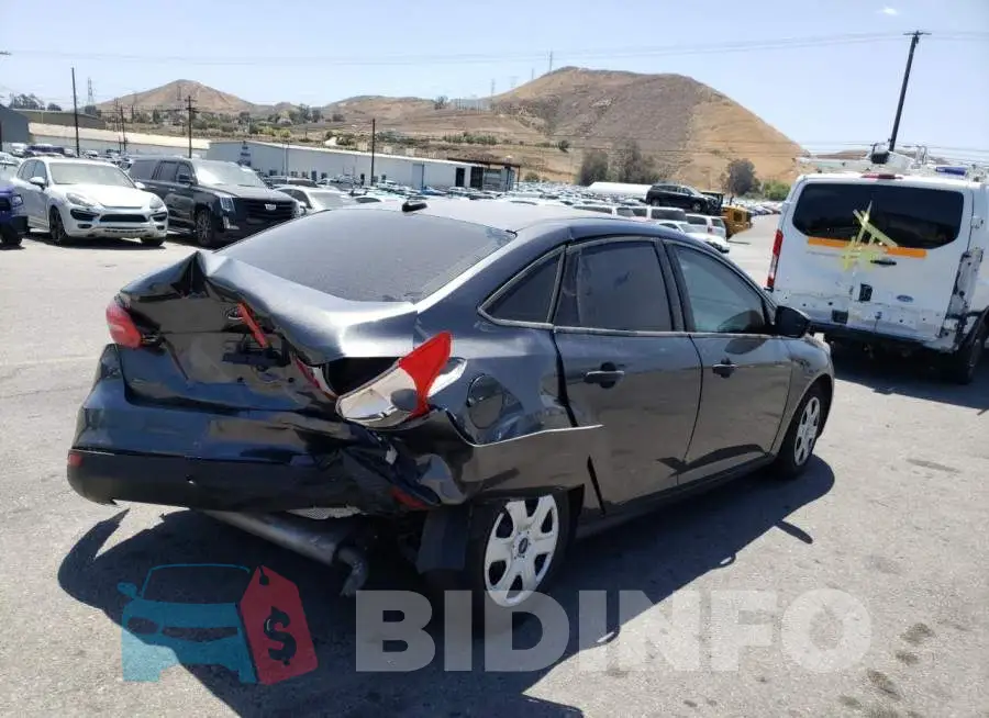 1FADP3E25JL322597 Photo# 4