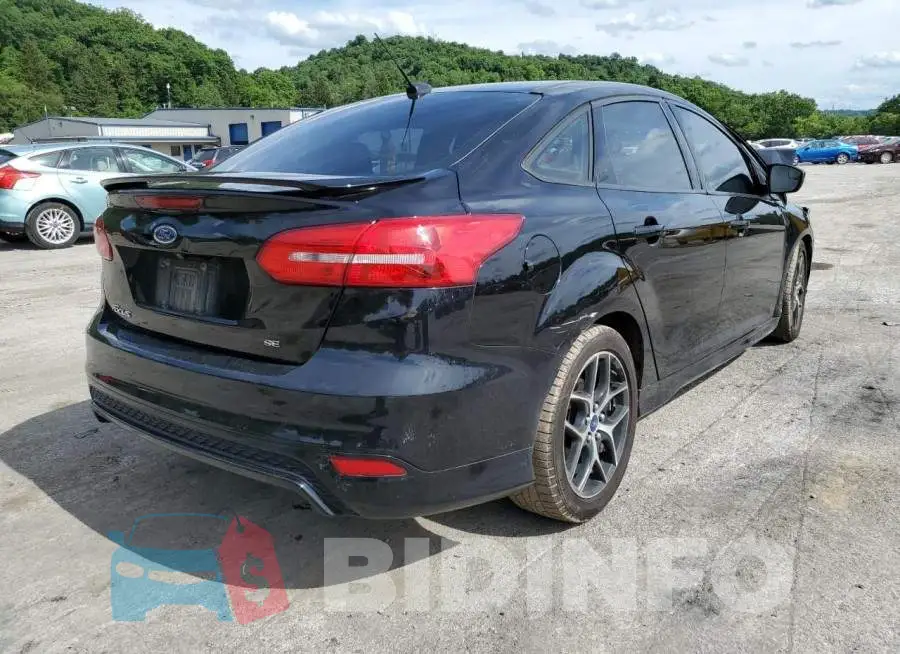 1FADP3F20GL273526 Photo# 4