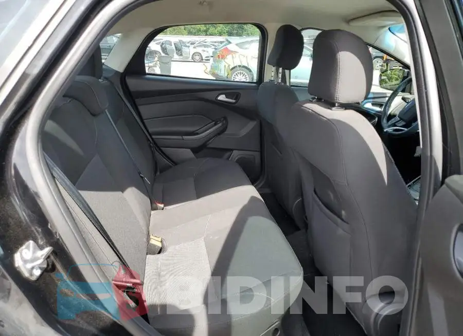 1FADP3F20GL273526 Photo# 6